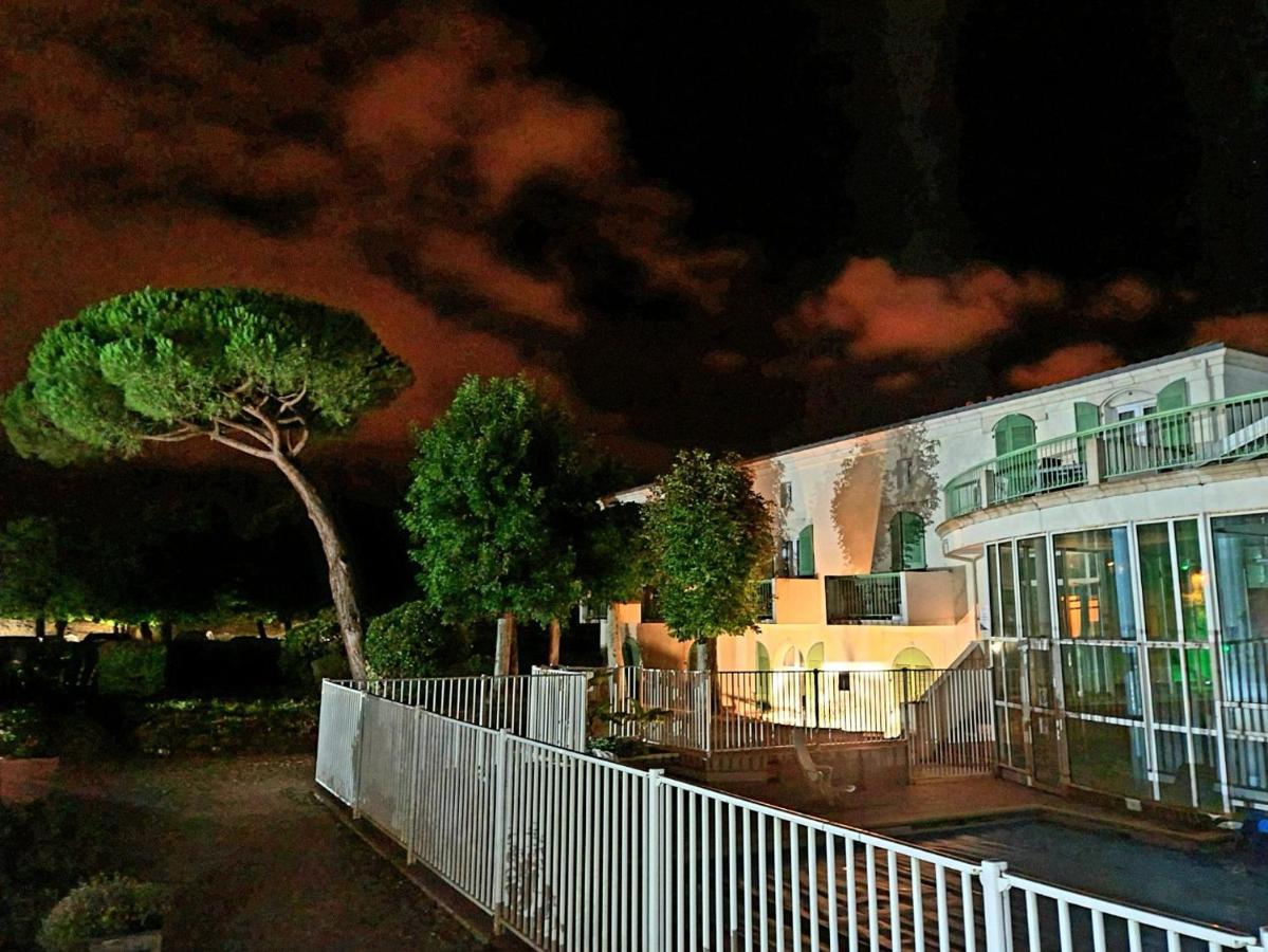 Appartement 91 Palais Des Gouverneurs Saint-Martin-de-Ré Εξωτερικό φωτογραφία